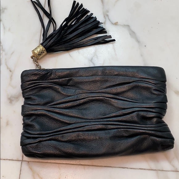 Onna Elrich black tassel clutch - Picture 4 of 7
